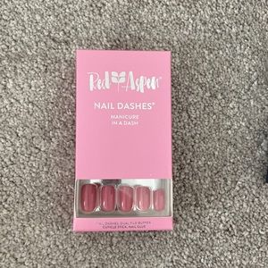 Red Aspen Nail Dash